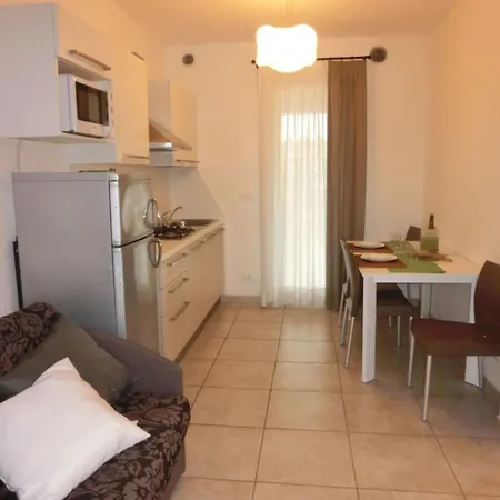 Comfy With Shared Pool Apartment